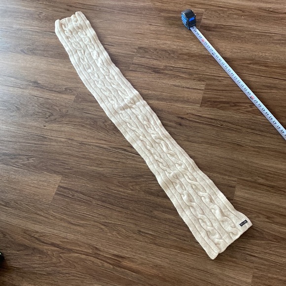 Vintage Fisherman Out of Ireland cream cable knit wool scarf. Cottagecore - Picture 3 of 5